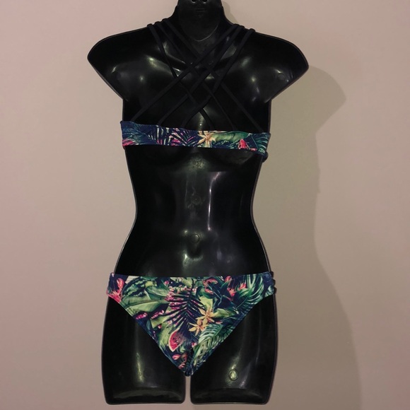 🆕 We Are Handsome Bikini - Picture 6 of 9